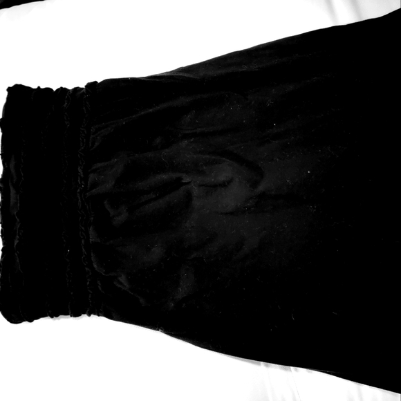 Essential Swim Cover-Up in Medium - Picture 5 of 6